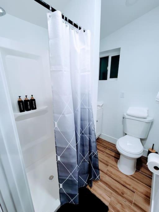 Phoenix Retreat - Studio With King Bed - 10 Min From Airp - Unit C Exteriör bild